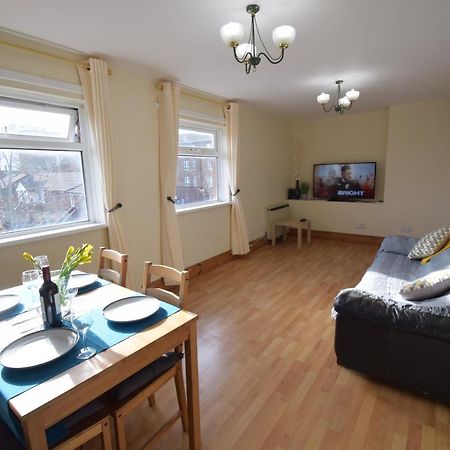 Prime Location Apartment Белфаст Екстериор снимка