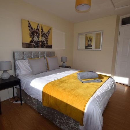 Prime Location Apartment Белфаст Екстериор снимка