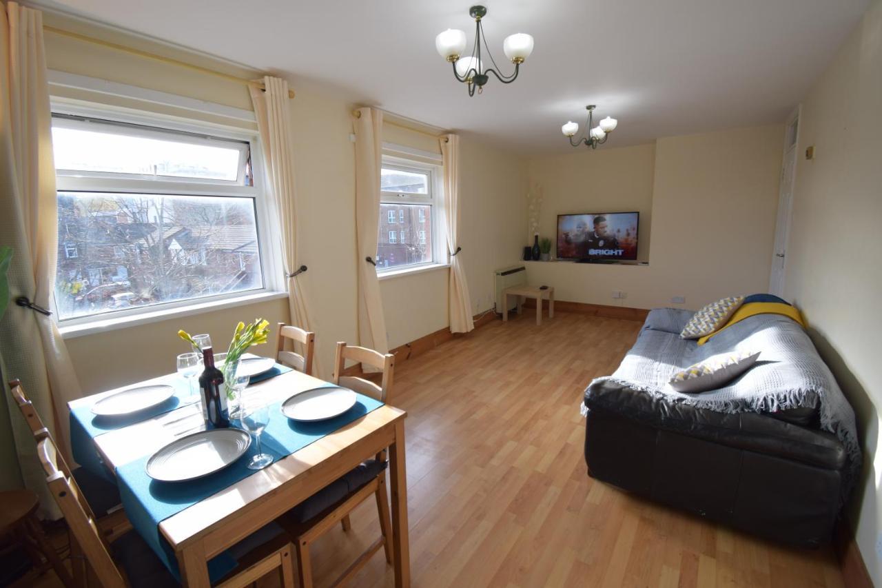 Prime Location Apartment Белфаст Екстериор снимка