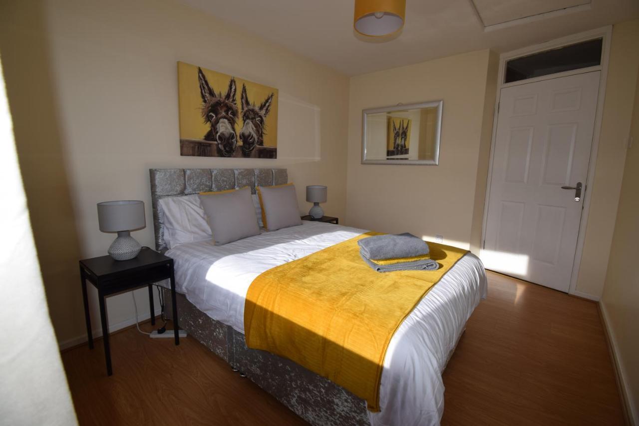 Prime Location Apartment Белфаст Екстериор снимка